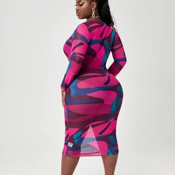 SHEIN Dresses & Skirts - SHEIN Mesh Printed Midi Bodycon Dress